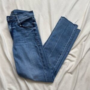 Mother mid rise dazzler ankle fray jeans